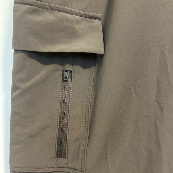 All in motion joggers size M - Picture 2 of 4